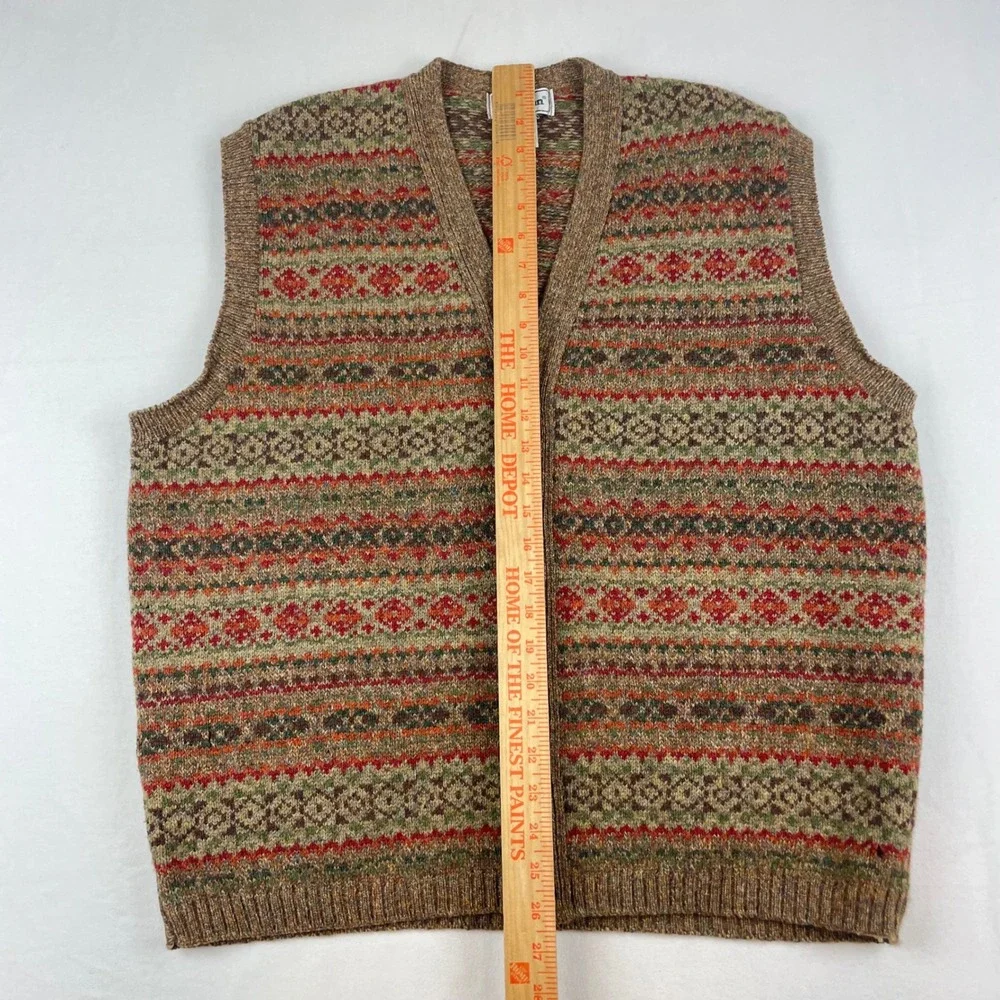 LL Bean Mens Large Wool Fair Isle Sweater Vest Scotland Multi Color V-Neck